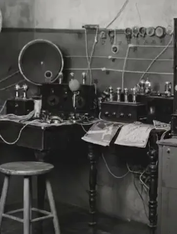 Первая казахская речь в эфире.